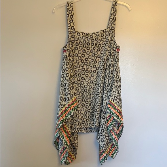 Ivy Jane - xs, star/embroidered flouncy hippy tank - Picture 2 of 6